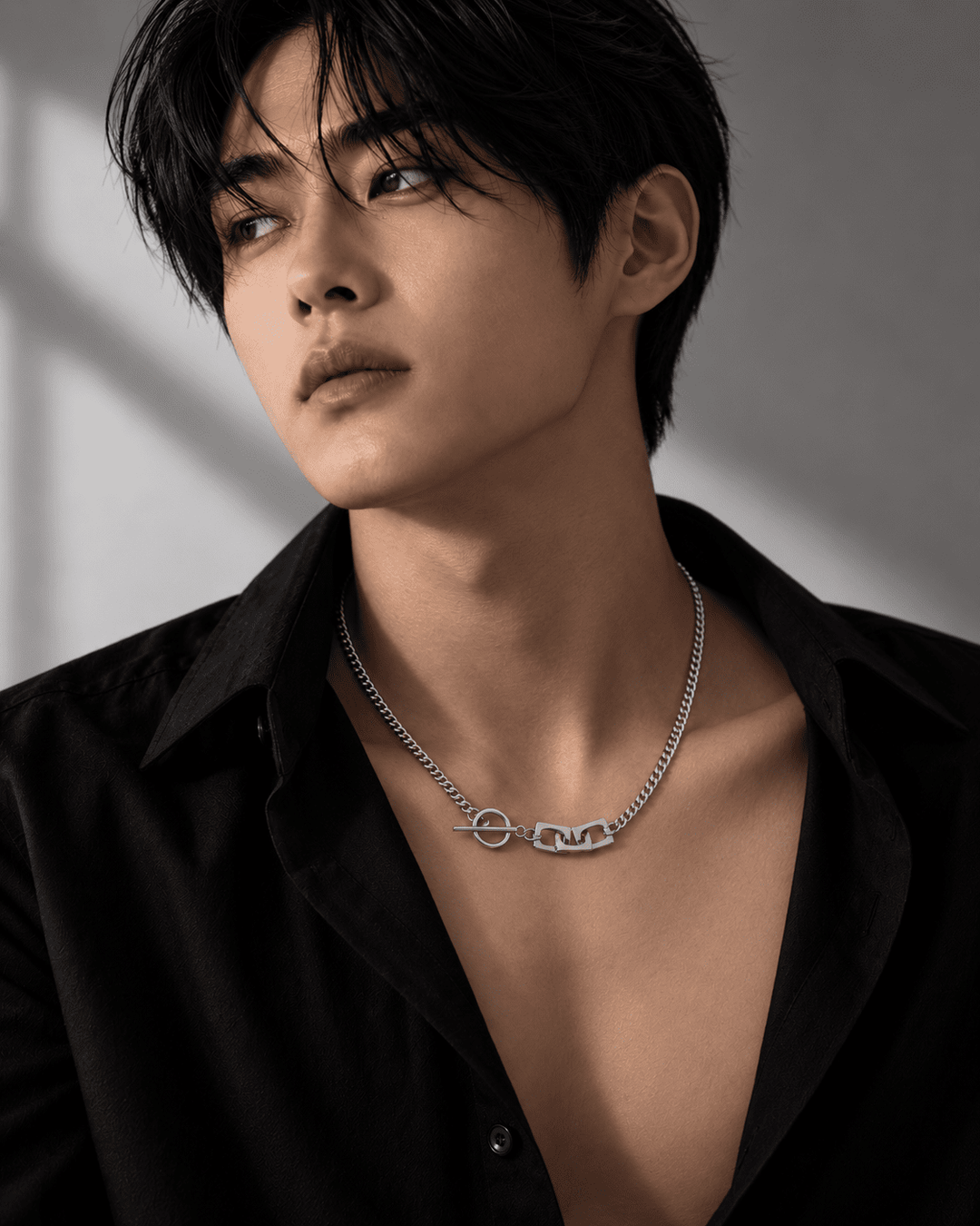 Silver necklace AR126