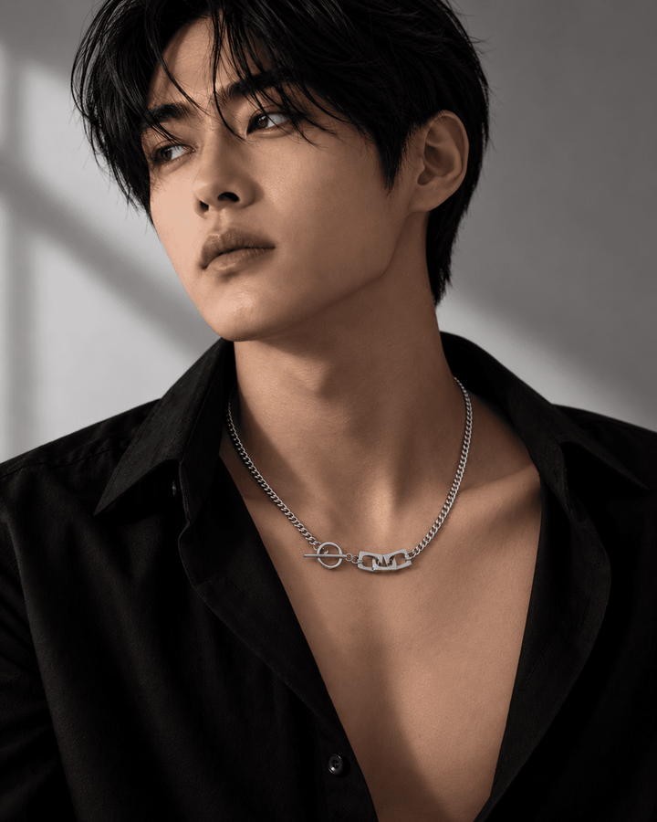 Silver necklace AR126