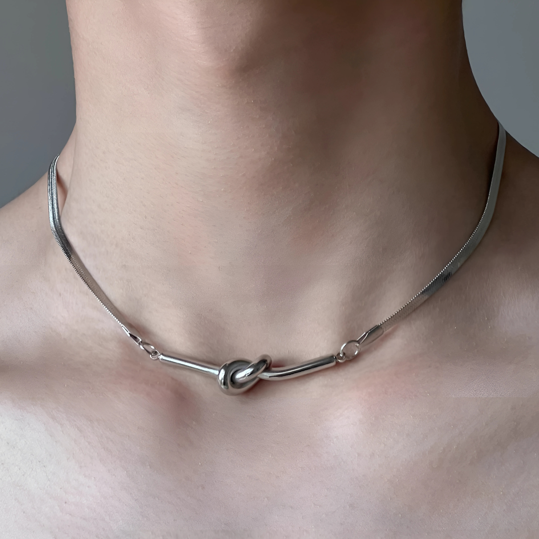 Silver necklace AR164