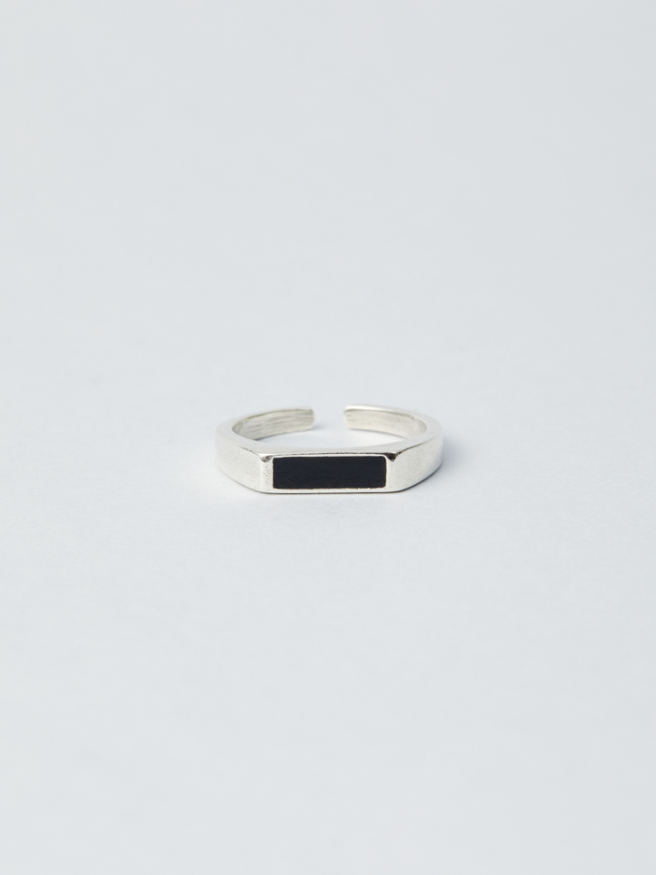 Thin Black Signet Silver Ring AR43