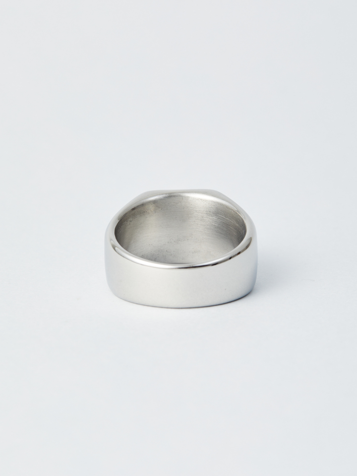 Rounded Signet Silver Ring AR41