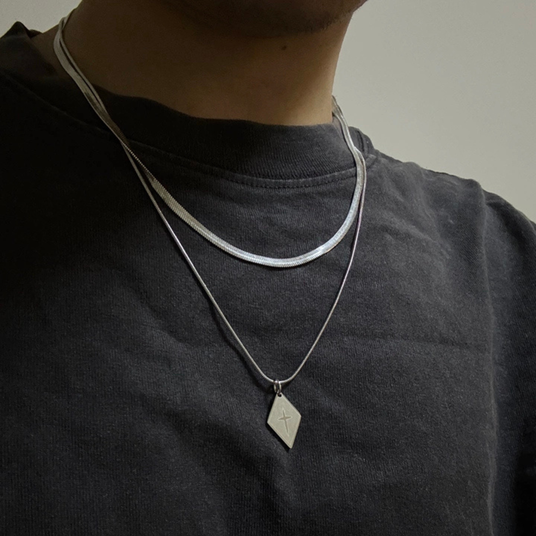 Silver necklace AR193