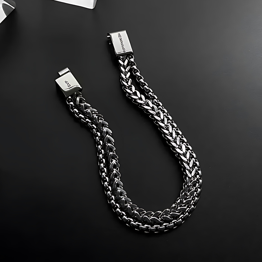 AR176 clasp